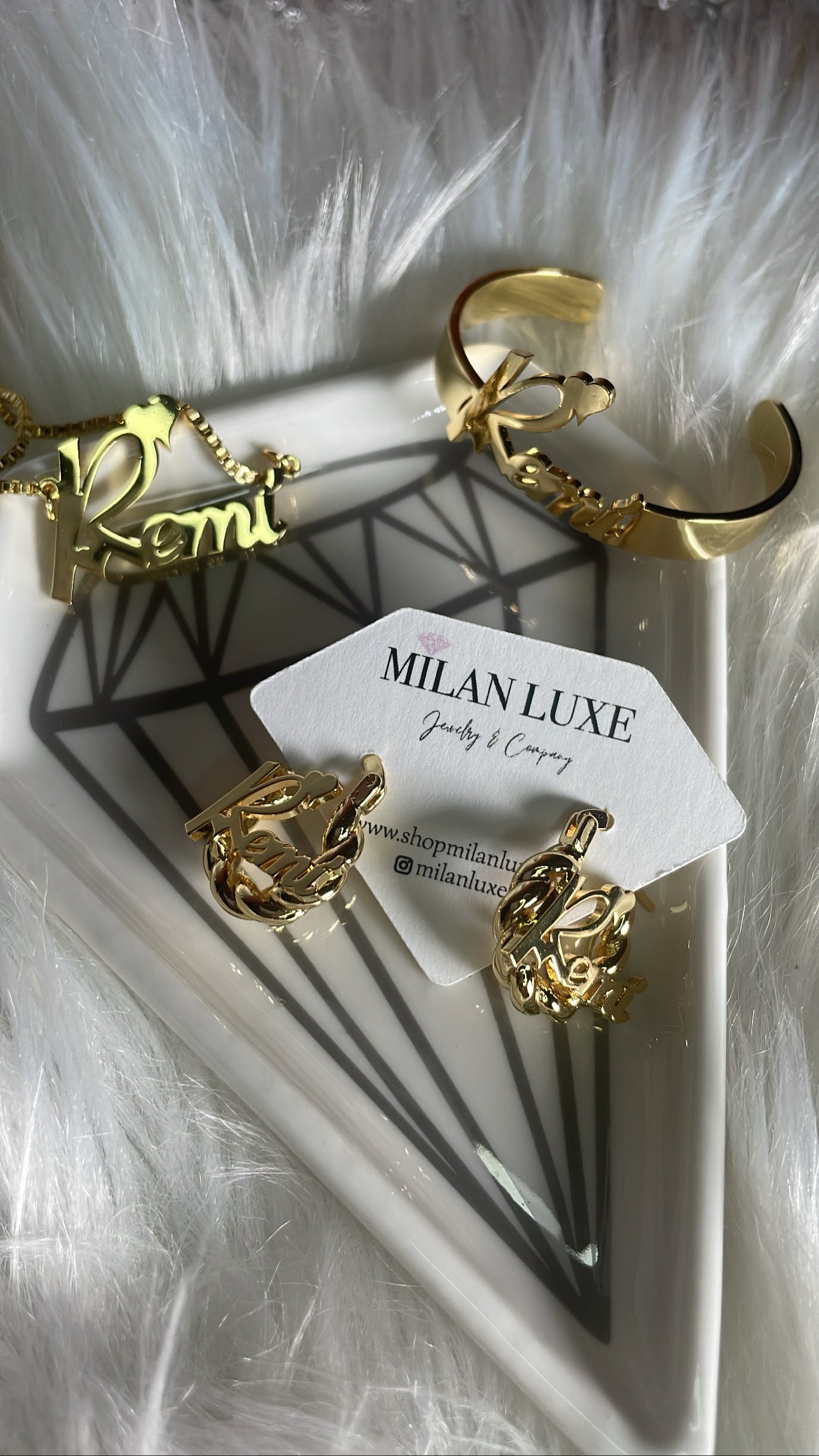 Ashley Custom Set